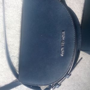 Michael kors crossbody